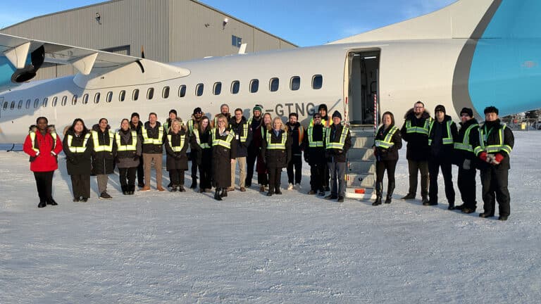 Team from Rise Air welcomes ATR 72-600