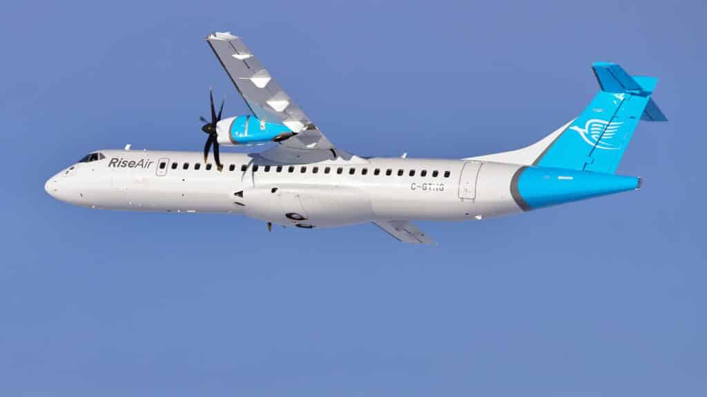 pitch_up_ATR_72_600_YXE_3_banking